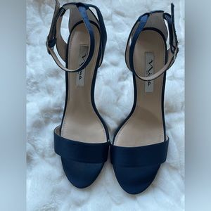 Nina New York, Satin Navy Blue, size 8 1/2 M